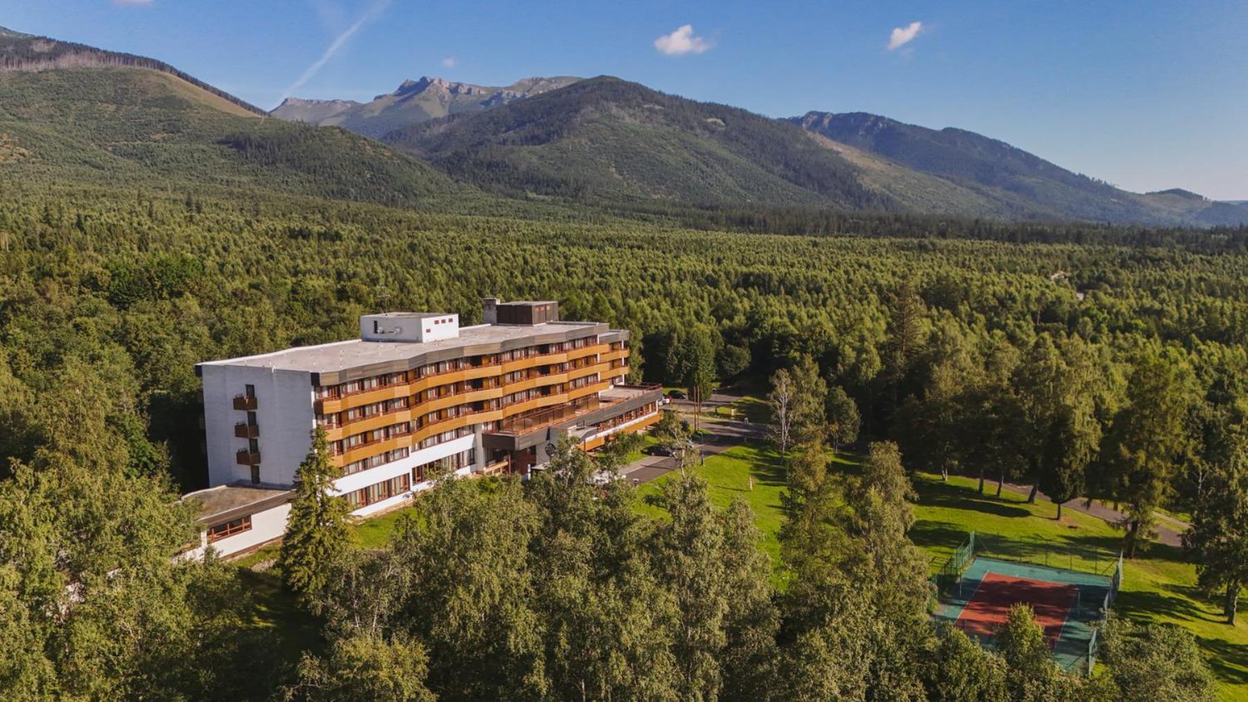Atlas Hotel Tatry Tatranske Matliare Exterior foto