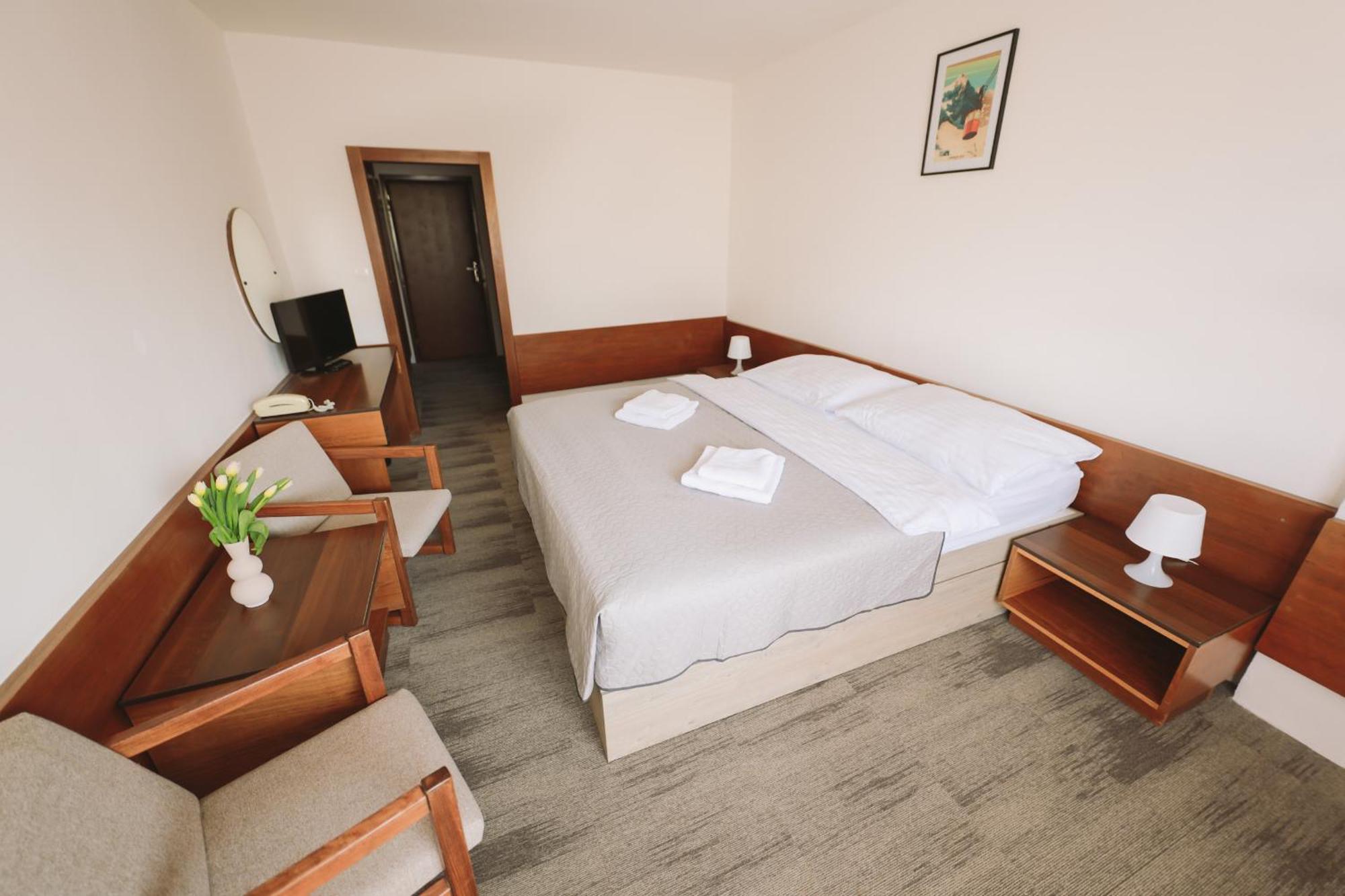 Atlas Hotel Tatry Tatranske Matliare Exterior foto